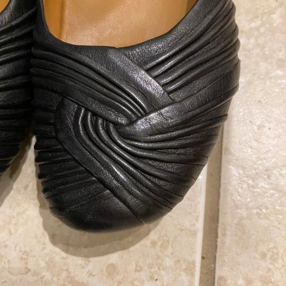 Earthies‎ Vanya Flat Shoes, Black Mooshie Flats 6.5 - Picture 4 of 5